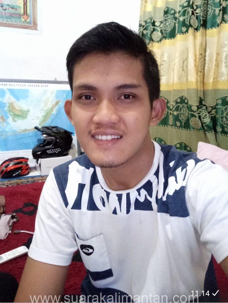 Selingkuhi Istri Orang Sekda Pecat Ade Resa Sebagai Selingkuhi Istri Orang Sekda Pecat Ade Resa Sebagai