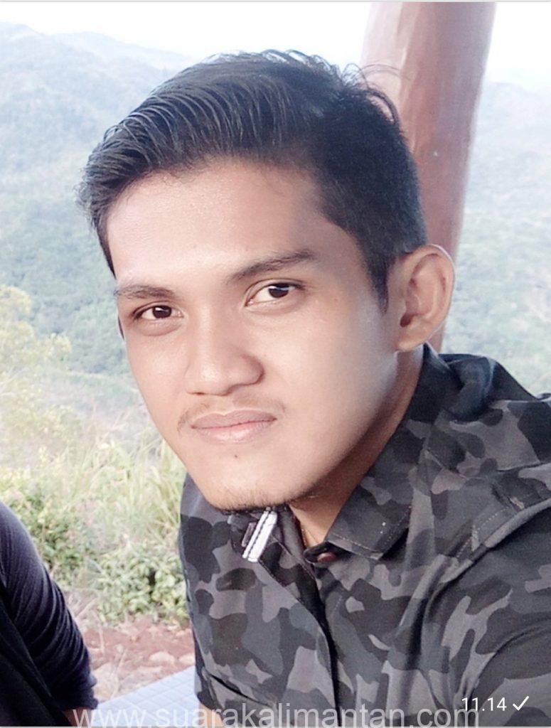 Selingkuhi Istri Orang Sekda Pecat Ade Resa Sebagai Selingkuhi Istri Orang Sekda Pecat Ade Resa Sebagai